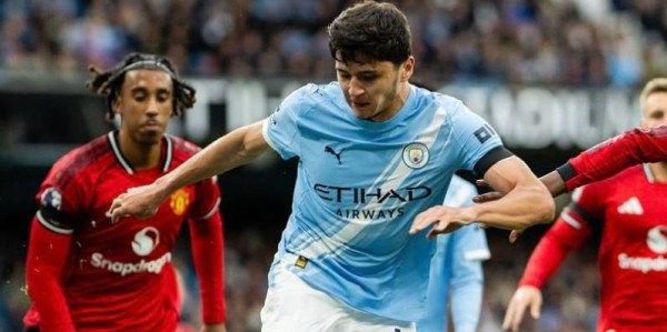 3500万欧元成亚洲球员身价天花板，曼城小将新晋亚洲一哥，三笘薰太可惜