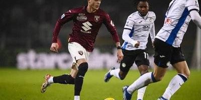 意甲焦点战：都灵主场迎战那不勒斯，保级与争冠的生死博弈